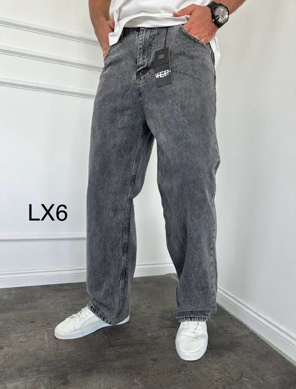 Men’s Baggy Jeans