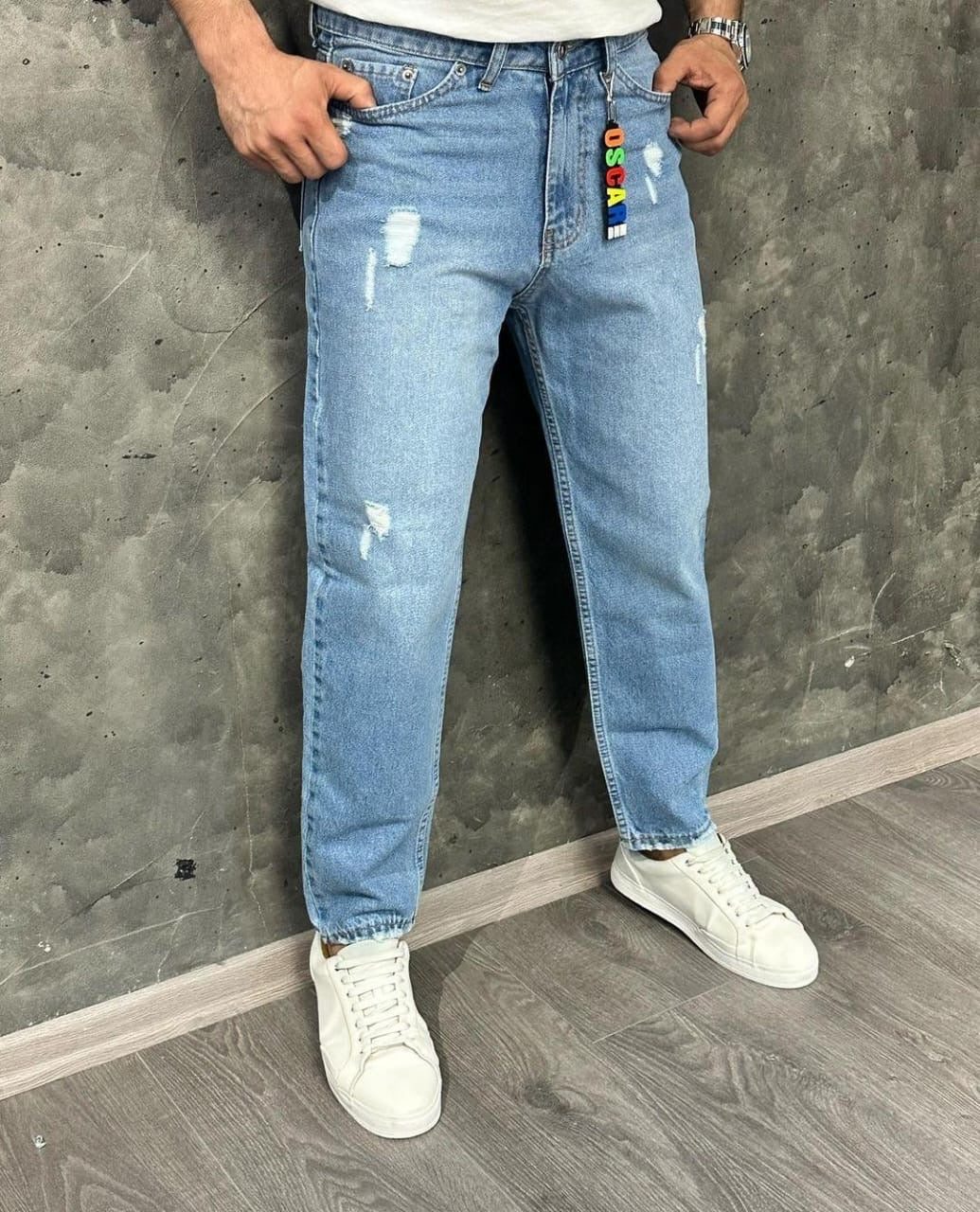 Men’s Scratched Boyfriend Jeans
