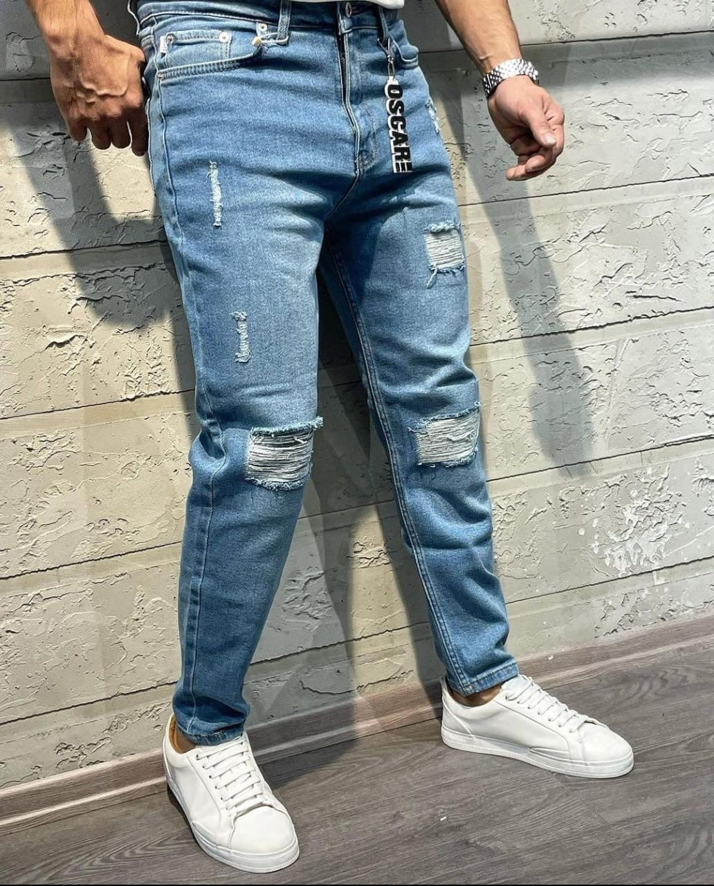 Men’s Scratched Boyfriend Jeans